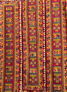 Art textil, Carmen Amézaga, creations-Asie-don au temple